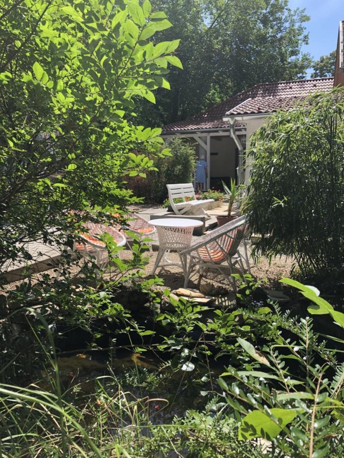 Hotel Szem-S Vendeghaz Balatonszárszó Zewnętrze zdjęcie
