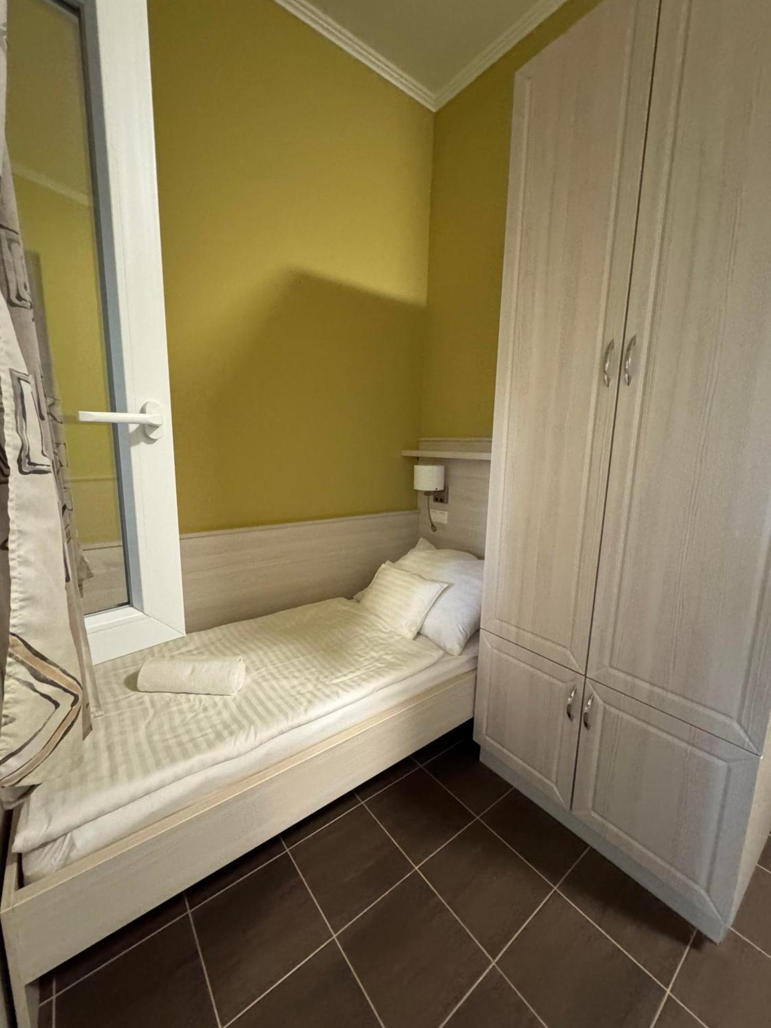 Hotel Szem-S Vendeghaz Balatonszárszó Zewnętrze zdjęcie